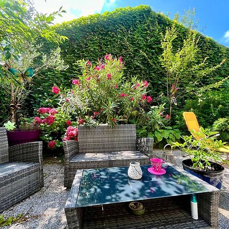 Le Jack' N Klo, Acces Terrasse De L'Etablissement Rives (Isere) Exterior foto